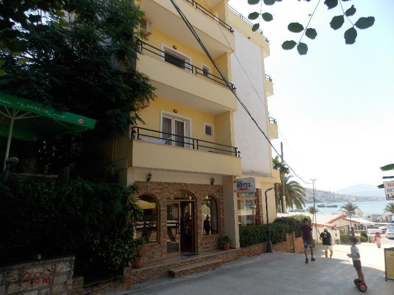 Real Hotel 3*