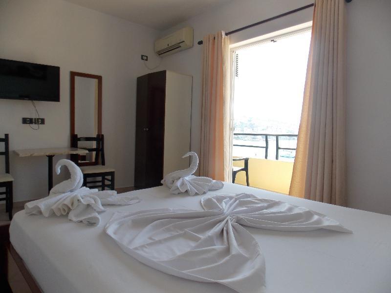 Real Hotel